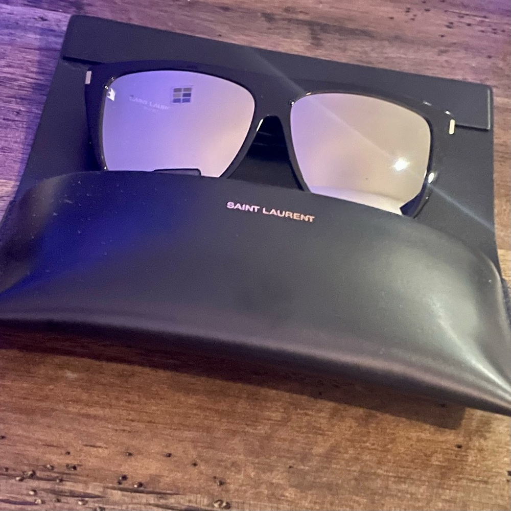 Saint Laurent 59mm Sunglasses Mirrored Lens, MSRP $420